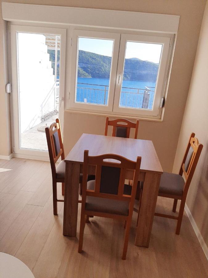 Apartmani Panorama 32 ネウム エクステリア 写真
