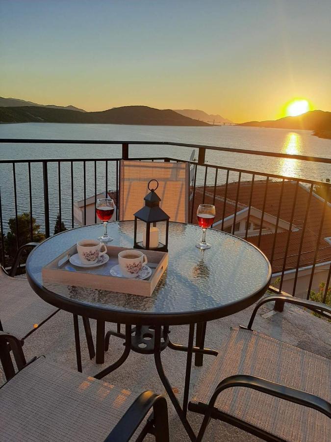 Apartmani Panorama 32 ネウム エクステリア 写真